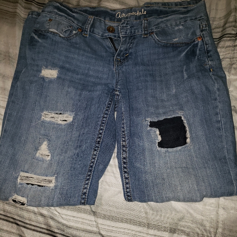2 pair of aeropostale boyfriend Jeans